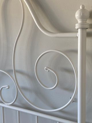 Cabecero IKEA LEIRVIK metálico blanco 168cm