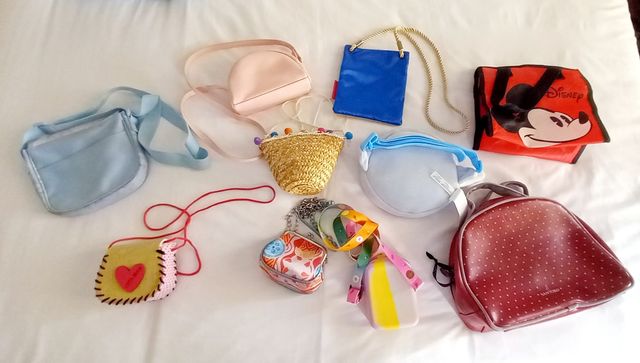 Mezcla de bolsos niña: Frozen, Wonder Woman..