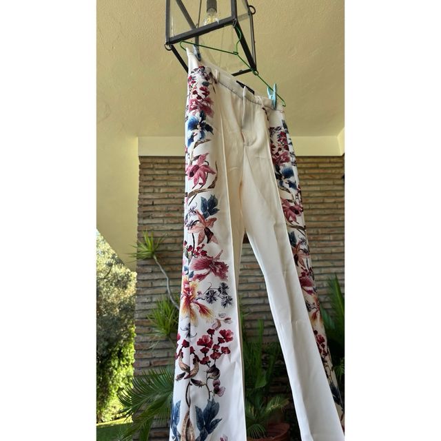 Pantalones Zara estampados flores