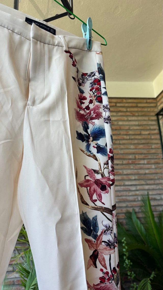 Pantalones Zara estampados flores