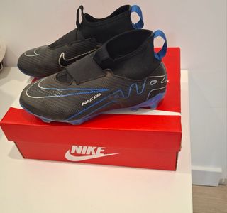 Botas Nike Jr. Air Zoom talla 34 como nuevas