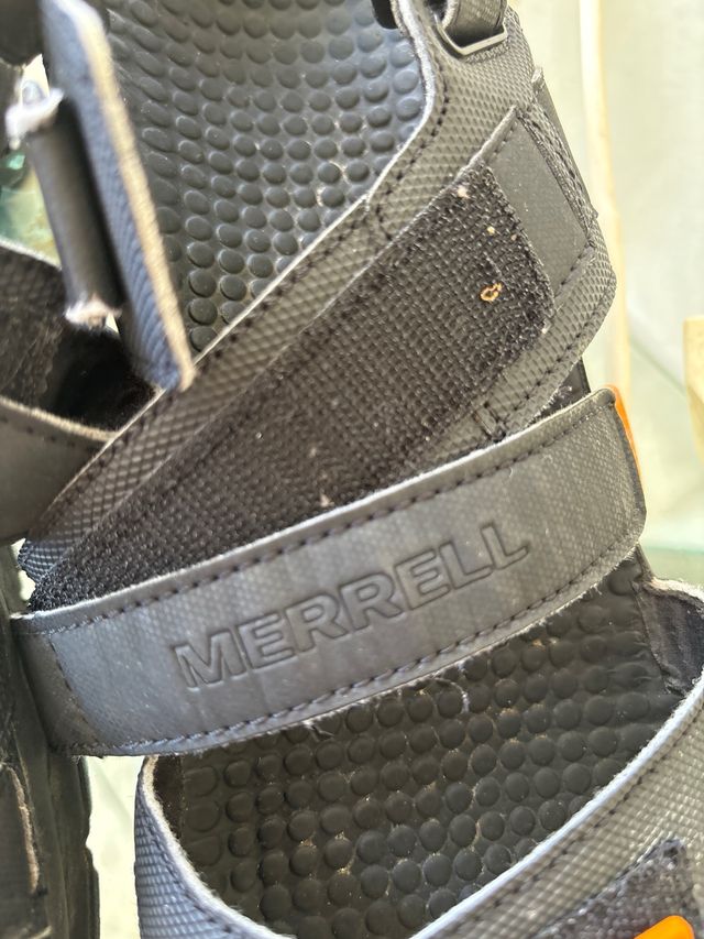 Sandalias Merrell usadas