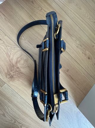 Bolso Guess Sestri Luxury satchel azul marino