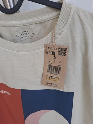 Camiseta Scalpers beige - Talla L. 
