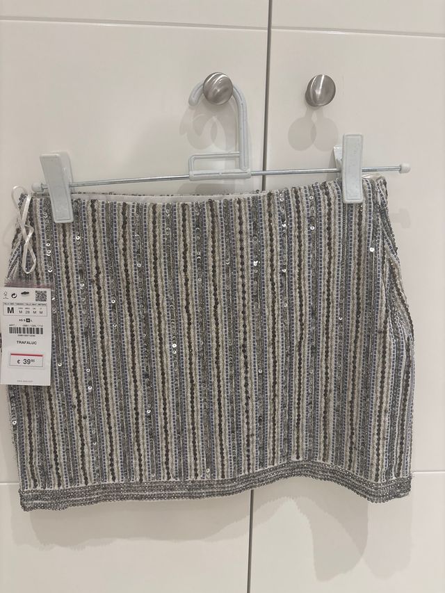 Falda Zara lentejuelas