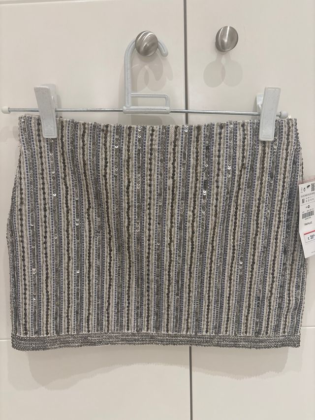 Falda Zara lentejuelas