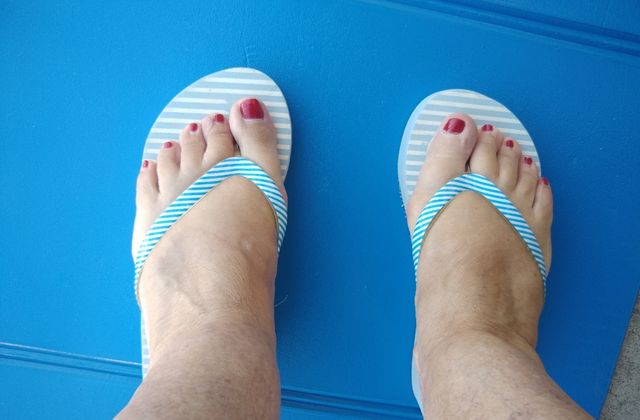 Infradito azzurre e bianche - Zeppa