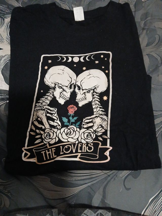 2 Camisetas rock góticas