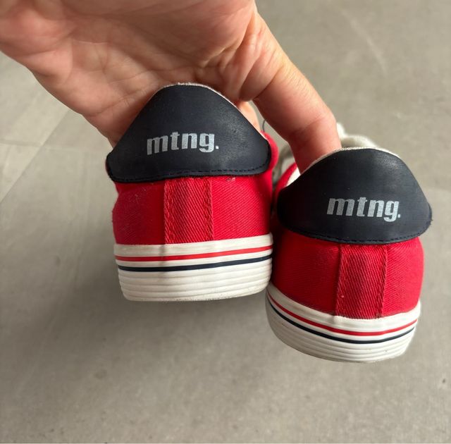 Zapatillas Mustang niño, talla 35