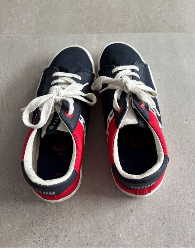 Zapatillas Mustang niño, talla 35