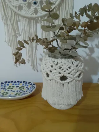 Macrame mandala con jarrón