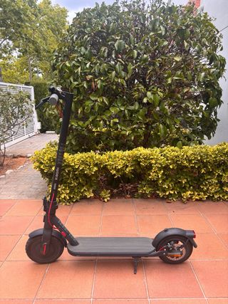 Patinete eléctrico Xiaomi Scooter 4