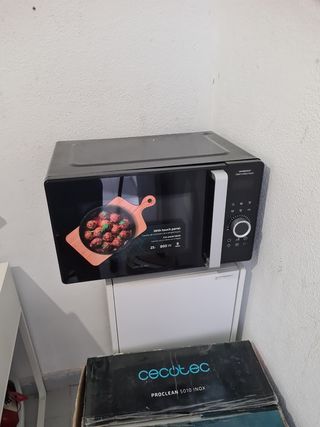 Microondas Cecotec GrandHeat 2500 
