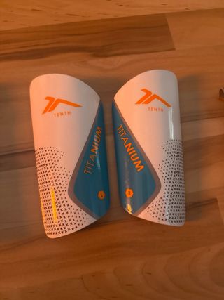 Espinilleras varias