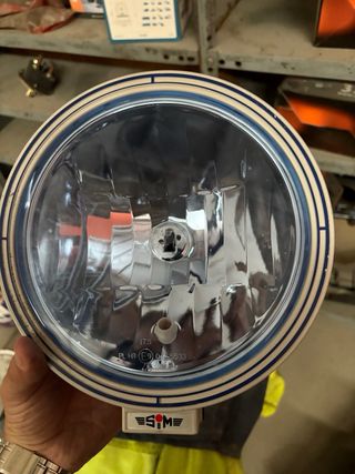 FAROS Largo Alcance SIM 3227 tipo HELLA Rally 3000