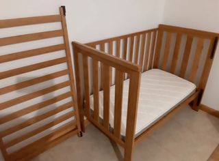 Cuna bebé madera