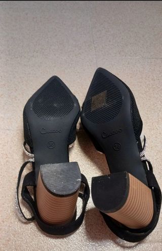 Sandalias negras tacón ancho