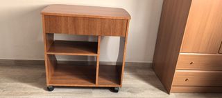 Mesa ordenador madera marrón