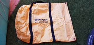 Kayak Sevylor Colorado KCC335 con regalos.