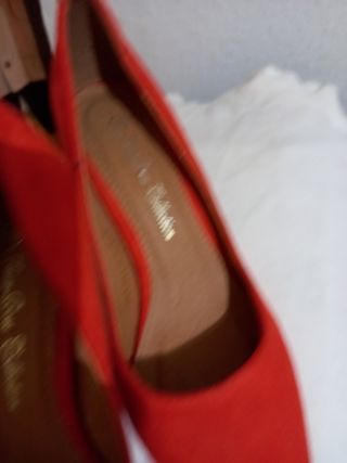 Zapatos tacón aguja rojos