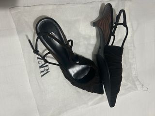 Zapatos Zara Marrón - Tacón bajo 40