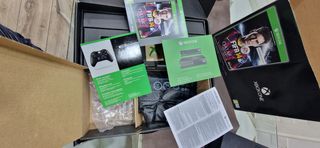 Xbox One Day One + tantissimi giochi.
