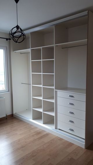  Servicio de armado y desarmado de muebles 