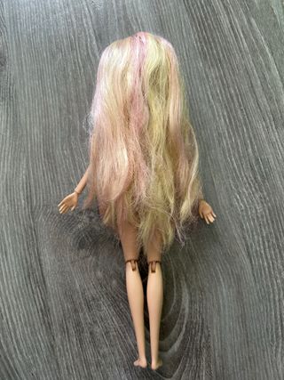 Muñeca barbie extra fly invierno de mattel