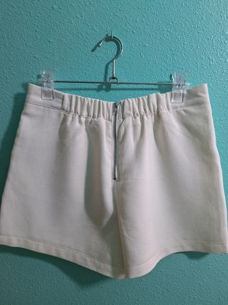 Shorts Amisu blanco roto- Talla 38