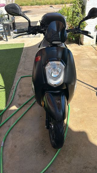 Moto eléctrica 49cc - Como nueva