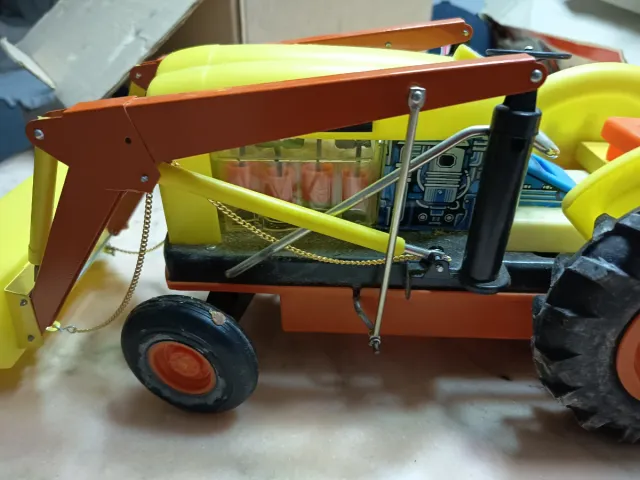 Yumbo Retroexcavadora CliM 209