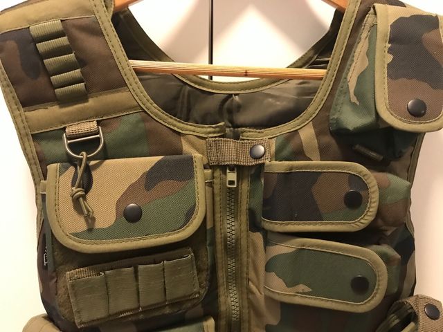 Chaleco táctico militar multibolsillos