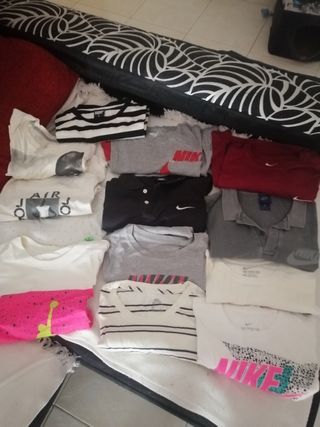 12 Camisetas Nike - Variadas