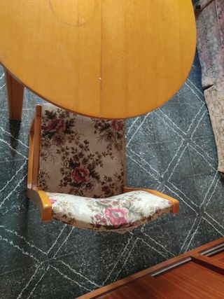 Sillón vintage floral