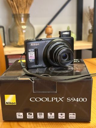 Nikon S9400 – 18.1 MP, Zoom 18x En Caja y completa