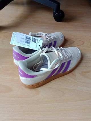Zapatillas Adidas - Beige/Morado - 37.5