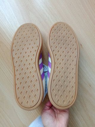 Zapatillas Adidas - Beige/Morado - 37.5