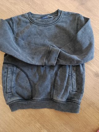 Sudadera negra niño