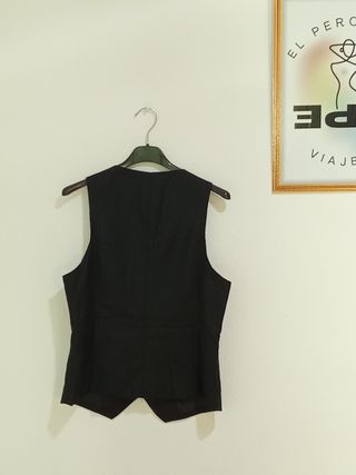 Chaleco negro talla L y talla S - clásico