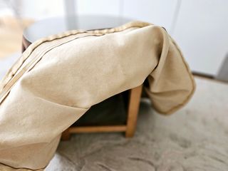 Mesita vintage de terciopelo