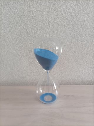 Reloj arena azul