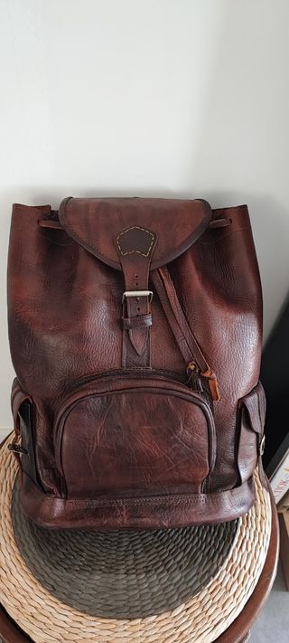 Mochila cuero marrón artesanal