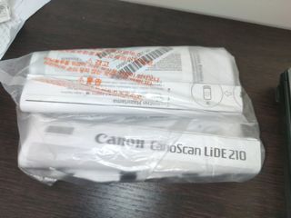Scanner Canon CanoScan LiDE 210
