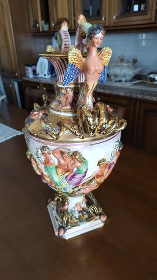 Vaso Capodimonte Antico