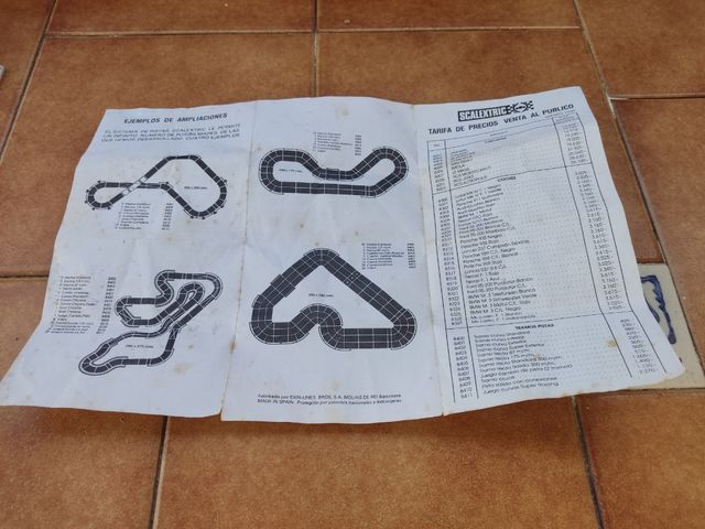 Catálogos Scalextric años 80 y trípticos
