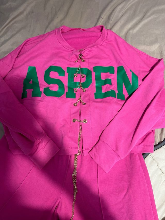 Chándal deportivo rosa