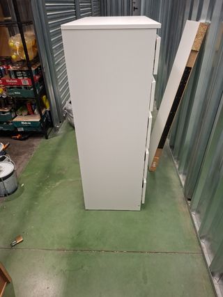 Cómoda IKEA blanca 5 cajones