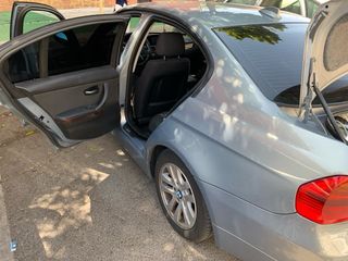 BMW Serie 320i 2008