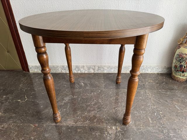 Mesa redonda extensible madera color roble