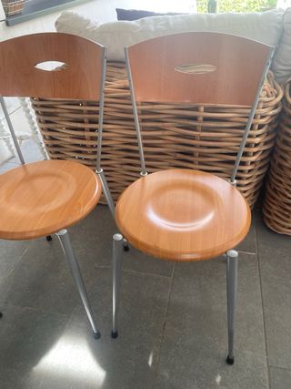 4 Sillas de cocina - Madera y metal
